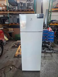 frigorifero doppia porta electrolux