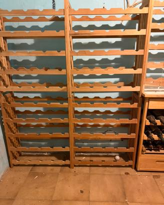 Scaffali in legno porta bottiglie vino
