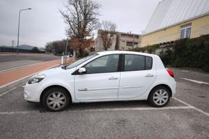 Auto Renault Clio GPL