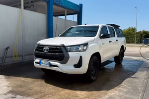Toyota Hilux double cab 2021