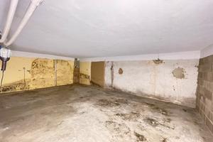 Spazio posto auto garage deposito