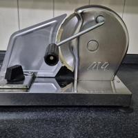 Affettatrice manuale vintage