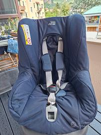 Seggiolino per auto 9-18 kg Britax Roemer.