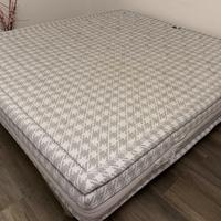 Materasso Ennerev in memory e molle insacchettate