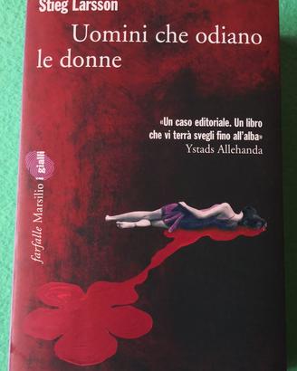 📝  Uomini che odiano le donne. Stieg Larsson.