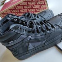 Scarpe VANS modello Sk8-Hi Mte2.0 Dx