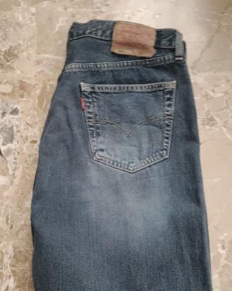 Jeans uomo levis