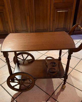 Carrello portavivande in legno