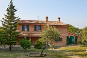 Casa per vacanze con piscina