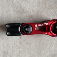 attacco manubrio regolabile