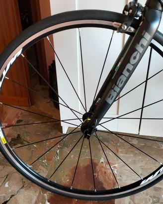 Ruote Mavic aksium elite