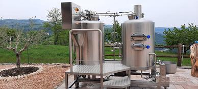 Impianto produzione birra artigianale