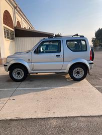Suzuki jimny 1.5 ddis 65 cv gancio e carrello