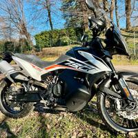 KTM 79 Adventure 3.900km