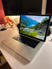 Apple MacBook Pro 16” - 1TB SSD - 16GB RAM