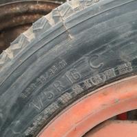 Pneumatico 175 R16 C - 98/96 M e cerchione