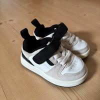 Sneakers bimbo misura 18/19