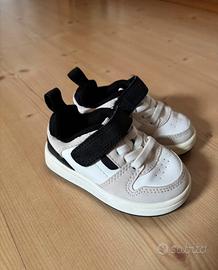 Sneakers bimbo misura 18/19