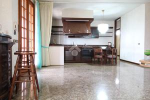 VILLA SINGOLA A LUZZARA