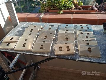 Placchette per interruttori 