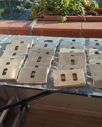 Placche per interruttori 