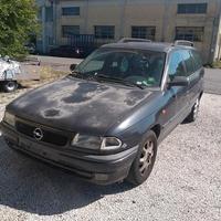 Opel Astra F SW Demolita - Per Ricambi