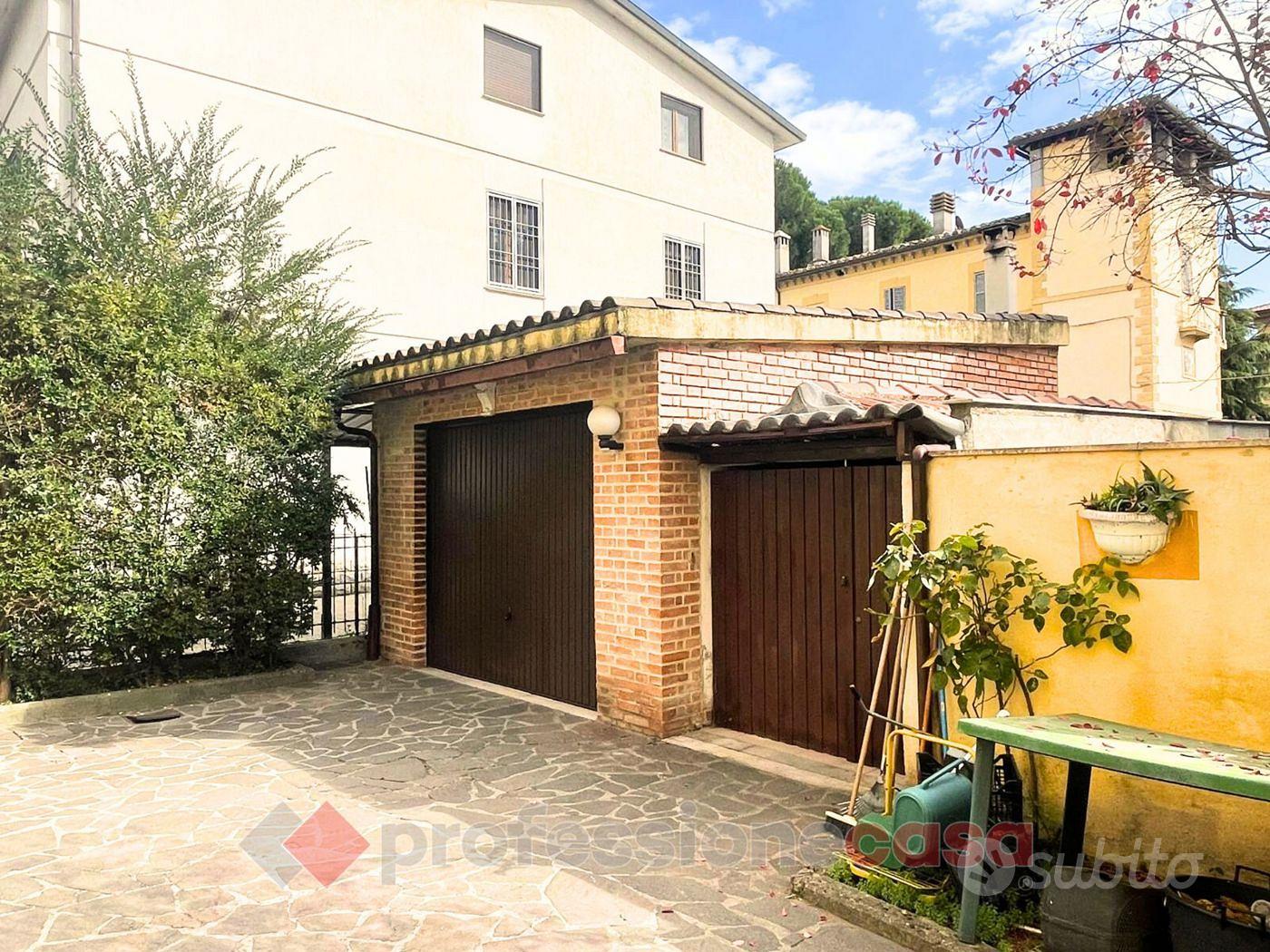 House in Perugia, Pretola - Vista 5