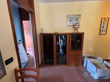 Mobile da sala e vetrina