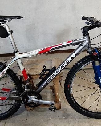 Mountain bike MTB Lee-Cougan. Bicicletta 26"