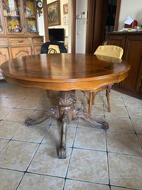 Tavolo in stile + 6 sedie