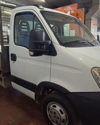 Iveco 35 q.li con ribaltabile