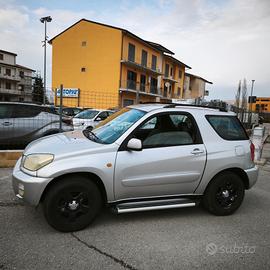 Toyota RAV 4 RAV4 2.0 16V cat 3 porte
