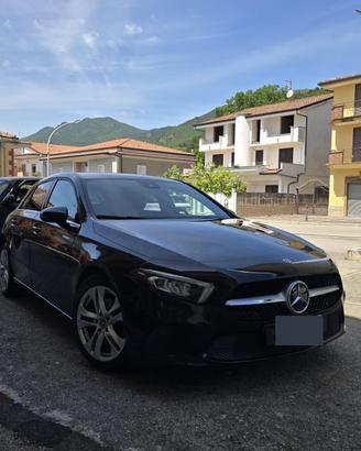 Mercedes classe a colore nero