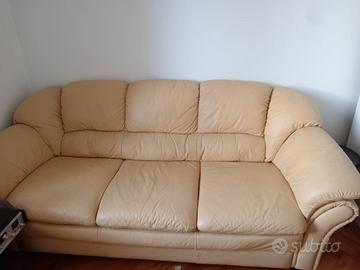 Gratis divano in vera pelle