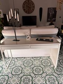 Scrivania Ikea