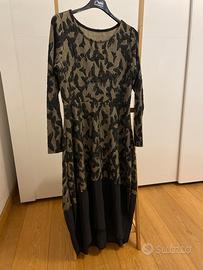 Vestito con gonna a palloncino