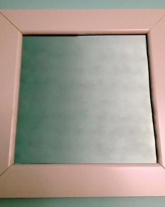 Specchio quadrato in cornice bianca di legno