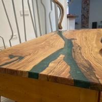 Consolle d’epoca restaurata ulivo e resina – Unica