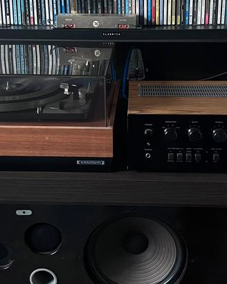 Coppia giradischi amplificatore