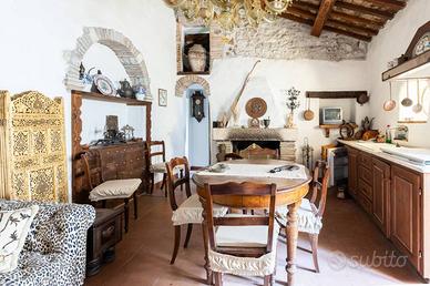 Appartamento di 95 m² con 4 locali a Cottanello
