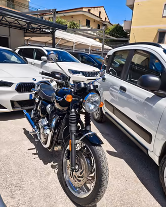 Triumph Bonneville T120 Tutti i tagliandi dimostra