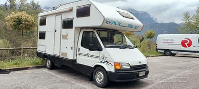 Camper mansardato Rimor Brig 607 su Ford Transit