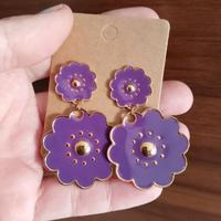 Orecchini a Fiore Viola in Acciaio Inossidabile  