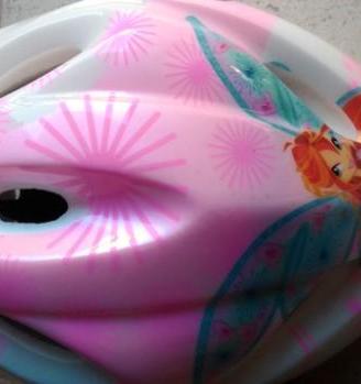 Casco bicicletta con paraginocchia e gomiti