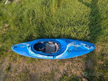Kayak usato