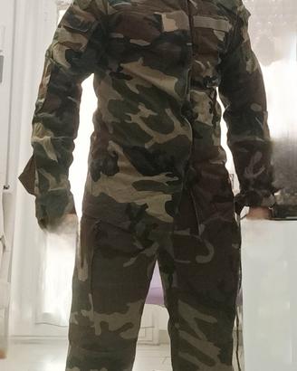 Completo mimetico woodland giacca + pantaloni