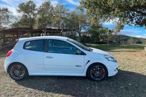 Renault Clio RS 2.0 16V 203 CV