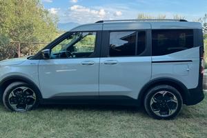 Ford Tourneo Courier Active 2024