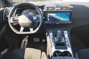 autovettura DS7 Performance Life plus 