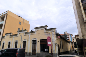 Via Torino Negozio e Casa insieme